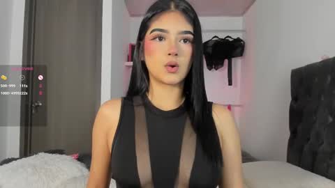 Snapshot of iamjulietaa chatting on September 17, 2025, 6:31 pm    online show from September 17, 2025, 6:31 pm