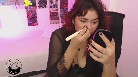 Snapshot of iammari_ chatting on September 18, 2025, 2:35 am Mari online show from September 18, 2025, 2:35 am