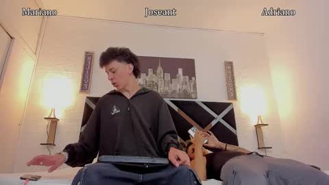 Mariano online show from September 10, 2025, 4:23 am