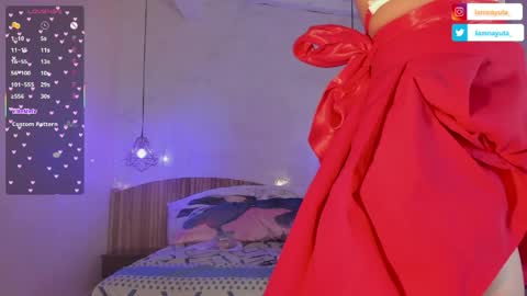Snapshot of iamnayuta chatting on May 25, 2026, 8:48 pm Nayuta online show from May 25, 2026, 8:48 pm
