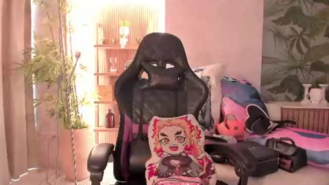 Snapshot of iamnayuta chatting on July 7, 2026, 8:57 pm Nayuta online show from July 7, 2026, 8:57 pm