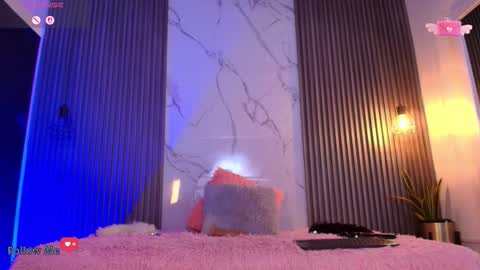 V I C T O R I A online show from October 25, 2025, 7:41 pm