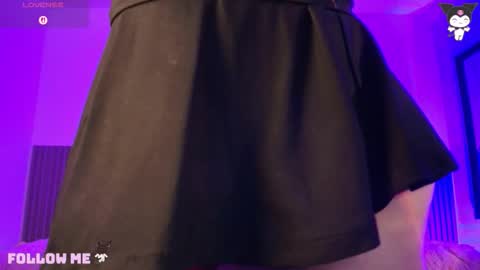 V I C T O R I A online show from February 12, 2026, 7:53 pm