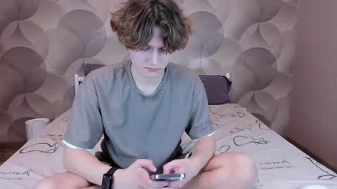 Ian Flor online show from March 22, 2026, 4:10 pm