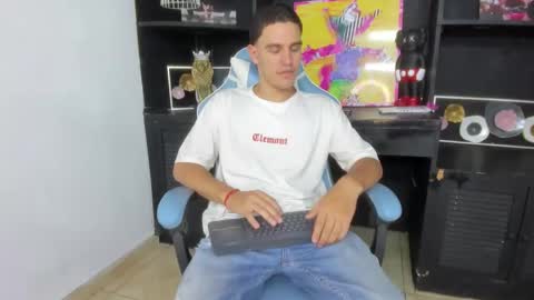 Ian online show from February 6, 2025, 8:34 pm