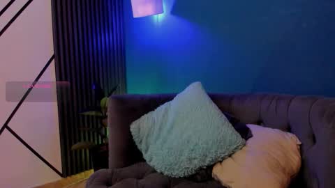 IAN LEIN online show from November 25, 2025, 3:17 am