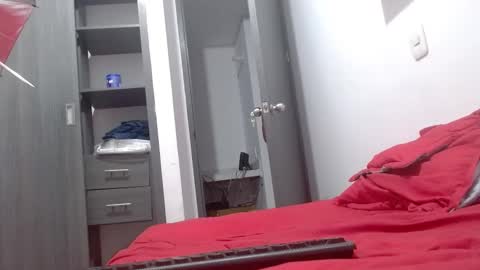 ian_taylor_xxx online show from December 16, 2024, 4:55 am