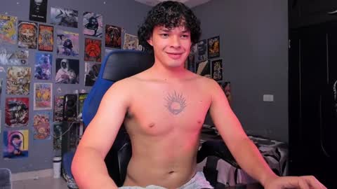 Andres online show from February 1, 2025, 11:48 pm