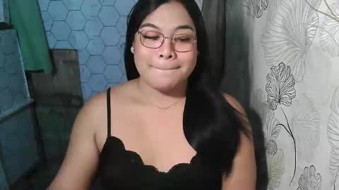 Snapshot of iana_whorexxx chatting on October 2, 2025, 10:11 am iana online show from October 2, 2025, 10:11 am