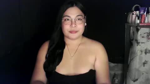 Snapshot of iana_whorexxx chatting on May 9, 2026, 11:37 am iana online show from May 9, 2026, 11:37 am