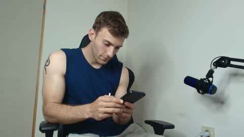 Snapshot of ianandersson27 chatting on May 7, 2026, 6:30 am Ian Andersson online show from May 7, 2026, 6:30 am