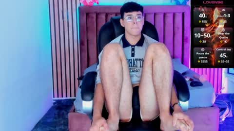 Ian  online show from April 1, 2026, 11:02 pm