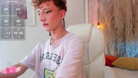 ian  online show from September 18, 2025, 8:55 pm