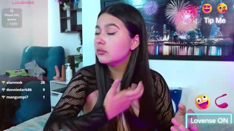 Isabella online show from November 29, 2025, 11:35 am