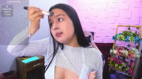 Daniela online show from November 18, 2025, 11:25 am