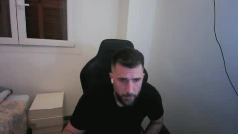 iberian_macho online show from February 21, 2026, 11:06 pm