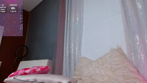 ice_y_abigail online show from February 15, 2025, 1:16 pm