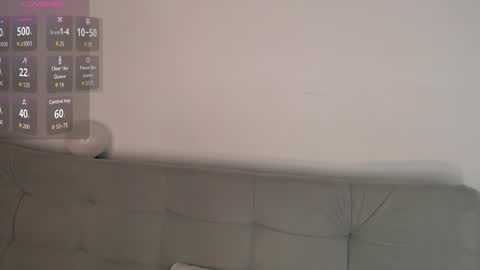 ice_y_abigail online show from September 26, 2025, 12:09 pm