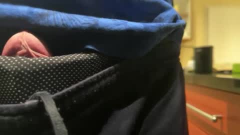 Snapshot of icebang0 chatting on December 30, 2024, 9:50 pm icebang0 online show from December 30, 2024, 9:50 pm