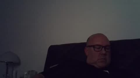 Snapshot of iceoli123 chatting on April 17, 2026, 3:48 pm iceoli123 online show from April 17, 2026, 3:48 pm