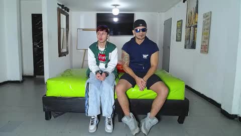 THOMAS AND DAMIAND online show from November 25, 2025, 12:16 pm