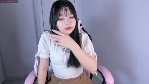 Hitomi   online show from January 6, 2025, 5:08 am