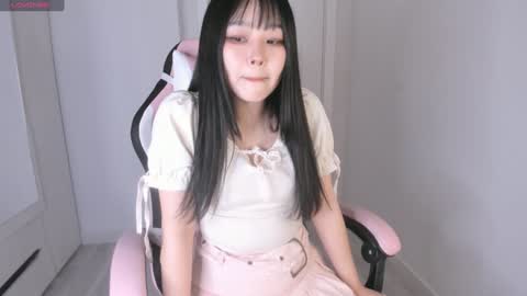 Hitomi   online show from February 1, 2025, 12:47 pm