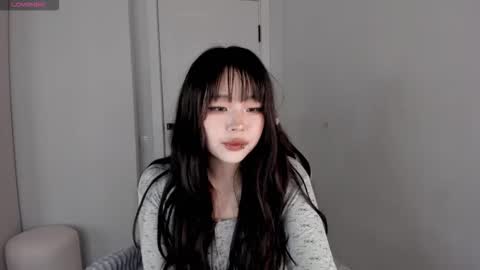 Hitomi   online show from October 10, 2025, 11:37 pm