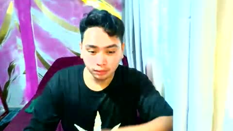 iconic_vince online show from September 21, 2025, 12:29 pm