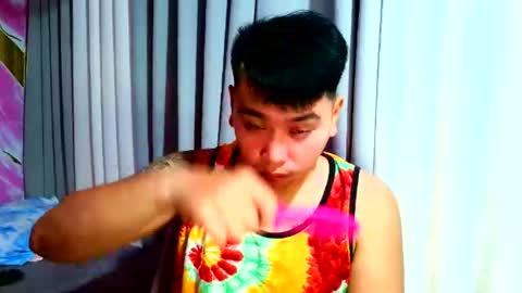 iconic_vince online show from October 13, 2025, 1:55 pm