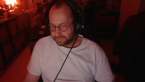 icum4ladies2021 online show from November 30, 2025, 8:24 pm