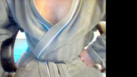 icumalot4you online show from November 1, 2025, 8:27 am