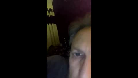 Snapshot of icums4u chatting on January 15, 2025, 10:57 pm icums4u online show from January 15, 2025, 10:57 pm