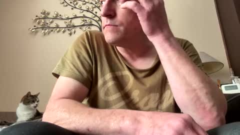 Snapshot of icums4u chatting on May 2, 2026, 8:41 am icums4u online show from May 2, 2026, 8:41 am