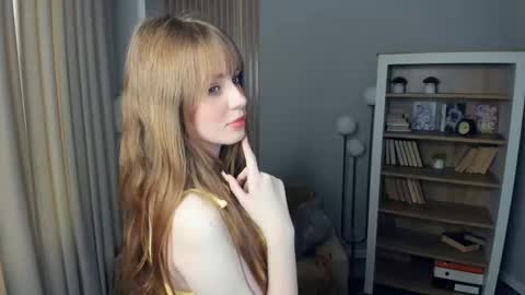 Snapshot of icyhoneybite chatting on September 15, 2025, 9:20 am Jane online show from September 15, 2025, 9:20 am