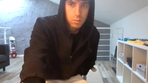 icyninesix online show from December 25, 2024, 9:45 am