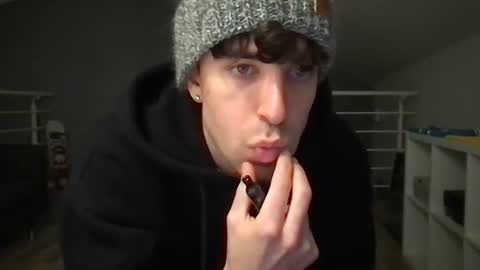 icyninesix online show from February 1, 2025, 11:27 pm