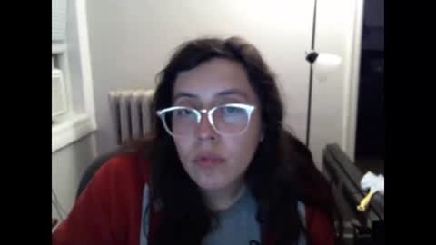 idkjustagirl online show from November 3, 2025, 9:32 am