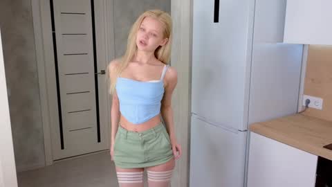 Lisa online show from January 15, 2025, 9:24 am