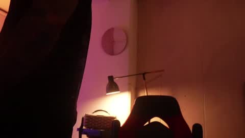 Igor scott online show from July 22, 2026, 6:27 am