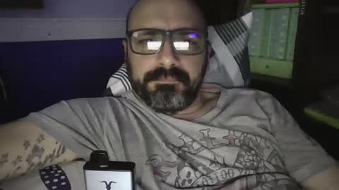 igorargen4 online show from November 30, 2025, 2:26 am