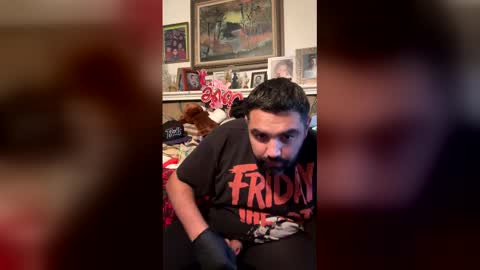 ihaveanicecock00 online show from May 18, 2026, 9:31 pm