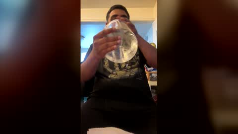 ihaveanicecock00 online show from May 27, 2026, 9:45 pm