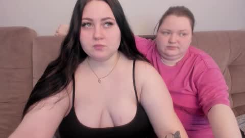 Snapshot of ihaveasecret_ chatting on September 25, 2025, 12:03 am Alice online show from September 25, 2025, 12:03 am