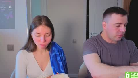 Julia and Mira online show from April 10, 2026, 8:08 am