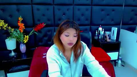 Snapshot of iisalombardi chatting on February 6, 2026, 5:12 am iisalombardi online show from February 6, 2026, 5:12 am