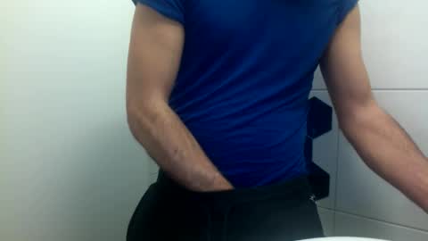 ilcaponero online show from March 26, 2026, 11:10 pm