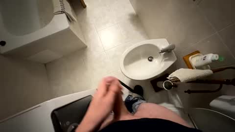 ilconte81 online show from January 24, 2025, 11:34 pm