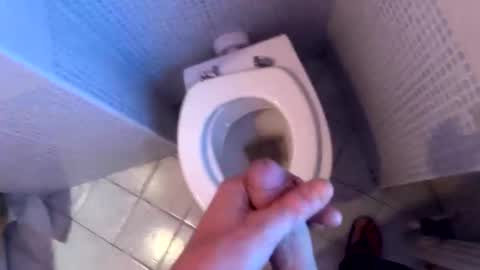 ilconte81 online show from November 16, 2025, 7:14 am