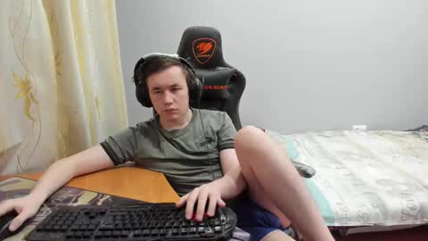 iliaskris online show from February 4, 2026, 1:39 pm